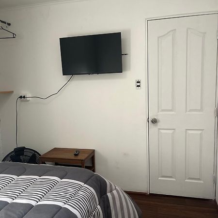 Hostel Tu Espacio Re - Habitaciones Cerca Del Aeropuerto サンティアゴ エクステリア 写真