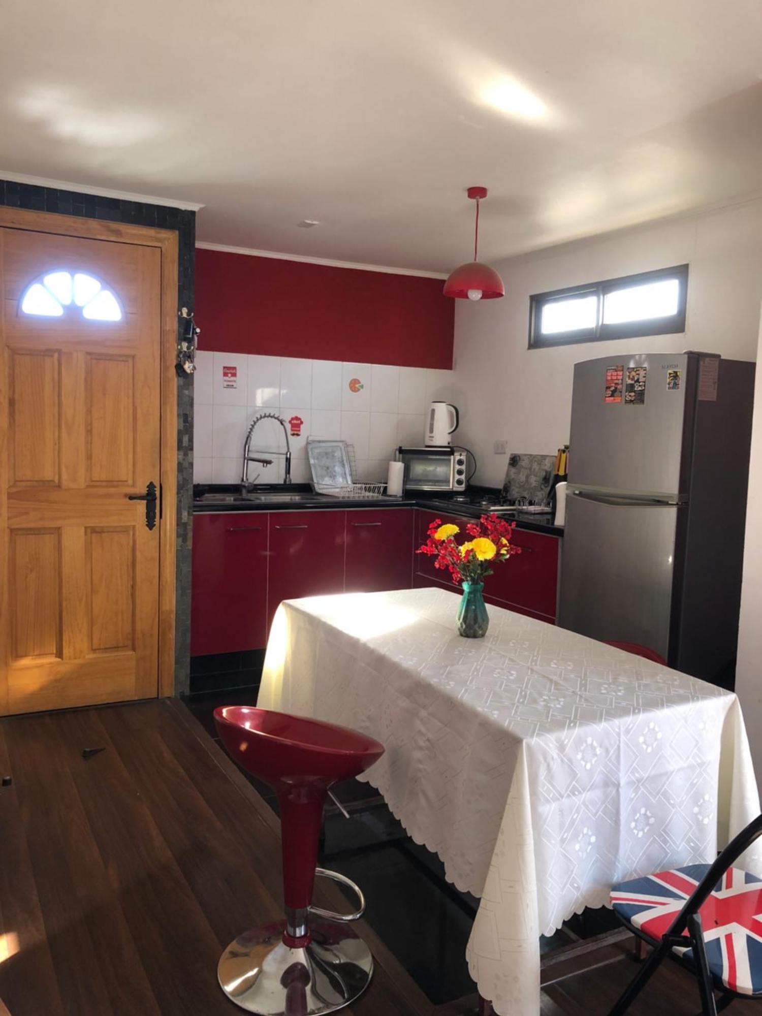 Hostel Tu Espacio Re - Habitaciones Cerca Del Aeropuerto サンティアゴ エクステリア 写真